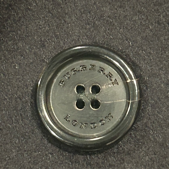 Burberry Cashmere (100%) Winter Coat - Picture 9 of 9